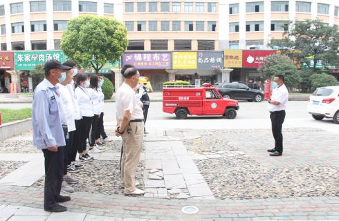 開(kāi)展消防演練，筑牢安全防線(xiàn)